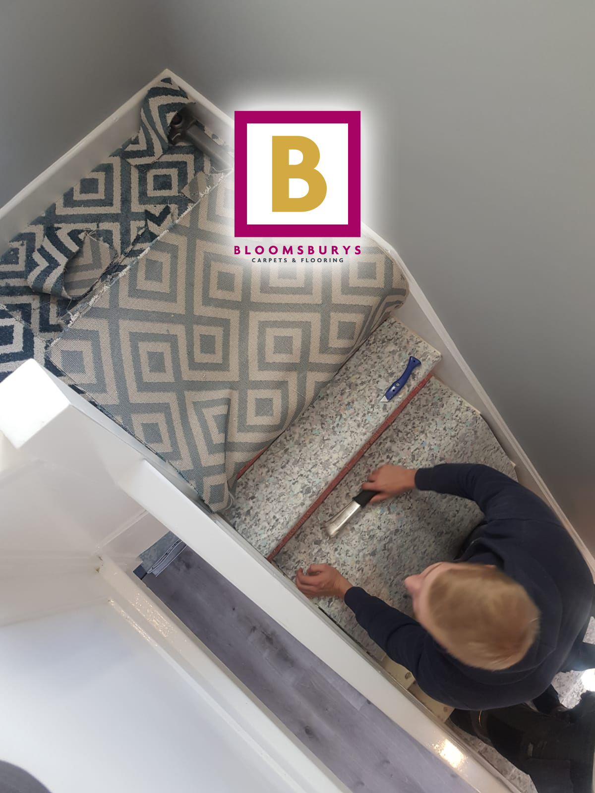 Geometric carpet to stairs